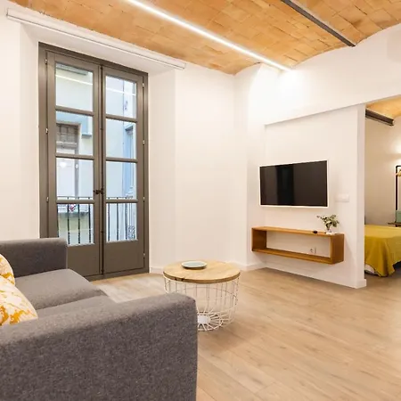 Bravissimo Cort Reial Entresol A Apartman