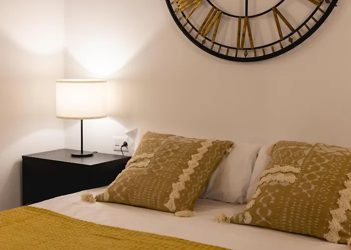 Bravissimo Cort Reial Entresol A Girona