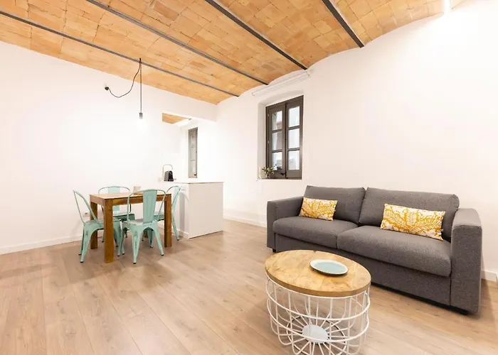 Bravissimo Cort Reial Entresol A Χιρόνα