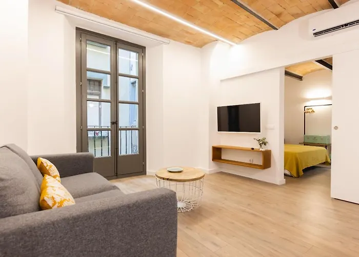 Bravissimo Cort Reial Entresol A Apartment